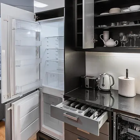 Revalia Tornimaee Amazing Views Premium Talin