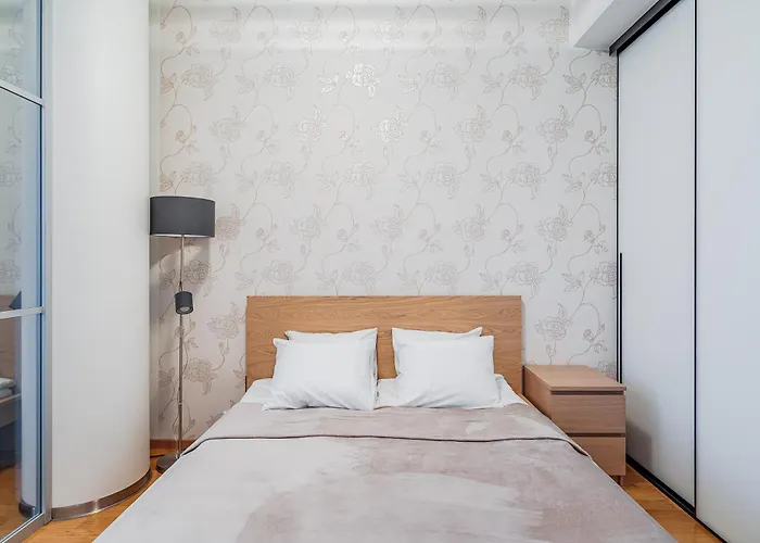 Revalia Tornimaee Amazing Views Premium *