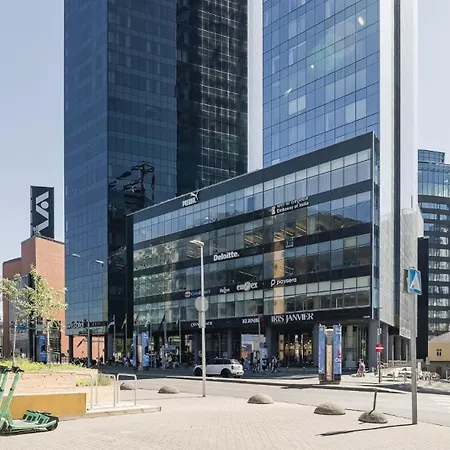 Revalia Tornimaee Amazing Views Premium