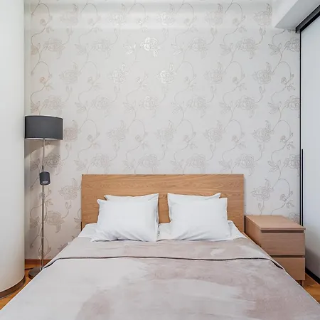 Revalia Tornimaee Amazing Views Premium *