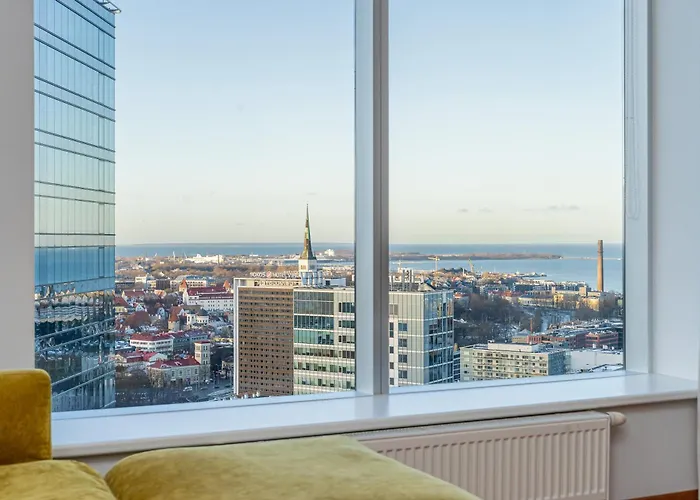 Revalia Tornimaee Amazing Views Premium Reval