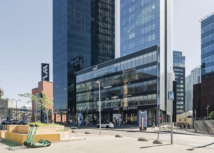 Revalia Tornimaee Amazing Views Premium