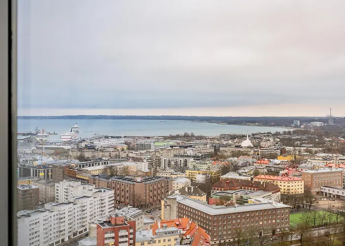 Revalia Tornimaee Amazing Views Premium