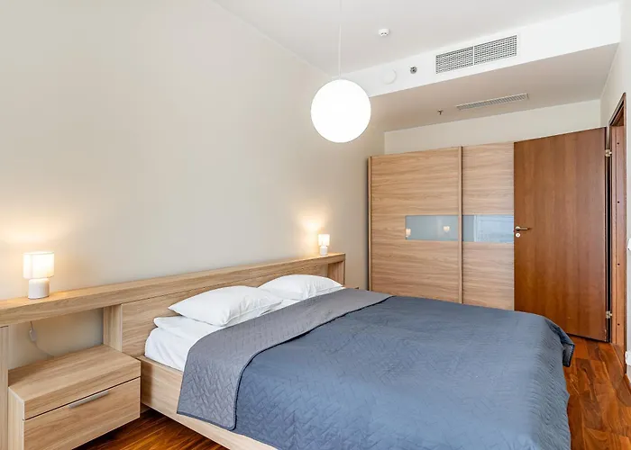 Revalia Tornimaee Amazing Views Premium *